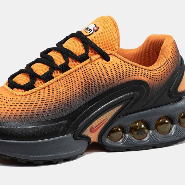 Кросівки Nike Air Max DN Orange Black 22795 фото